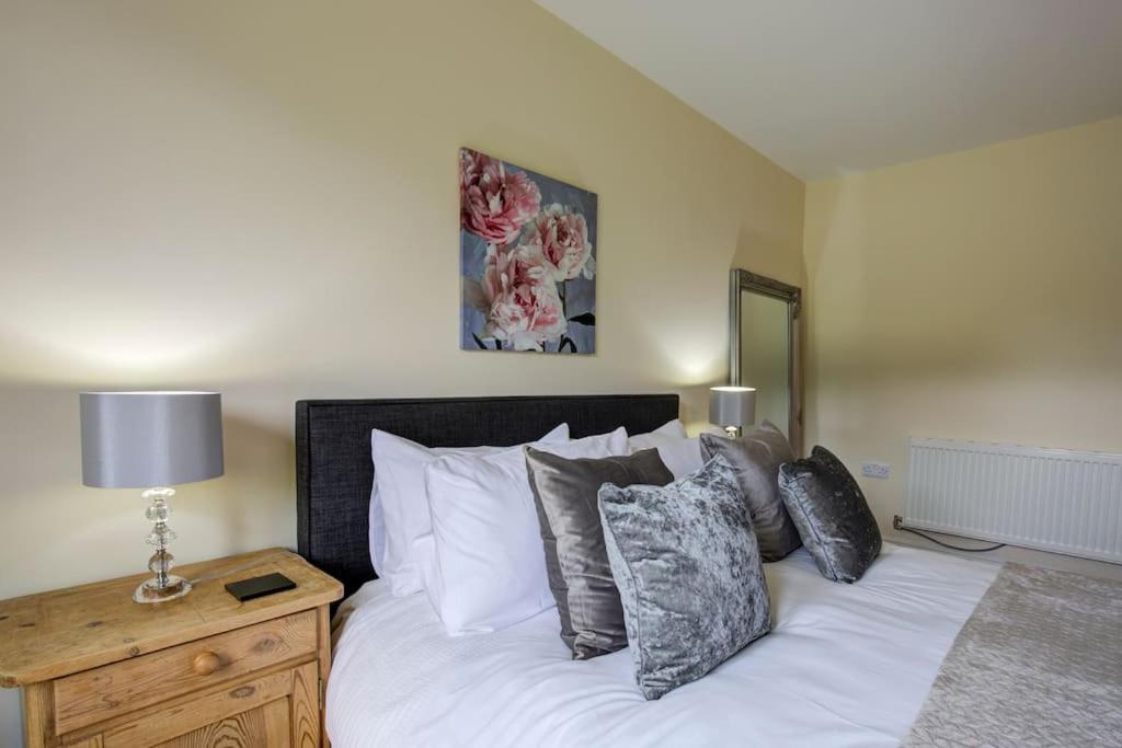 Ingledale Apartment, Ingleton, Yorkshire Dales National Park, Famous Three Peaks, Near The Lake District, Pets Are Welcome Ingleton  Esterno foto