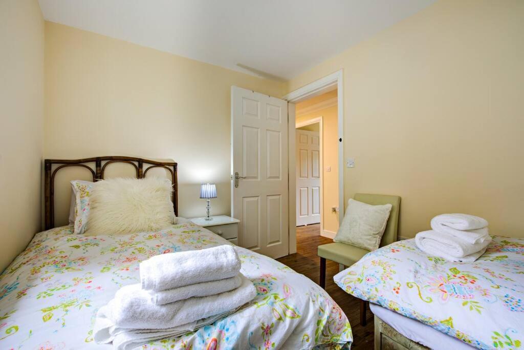 Ingledale Apartment, Ingleton, Yorkshire Dales National Park, Famous Three Peaks, Near The Lake District, Pets Are Welcome Ingleton  Esterno foto